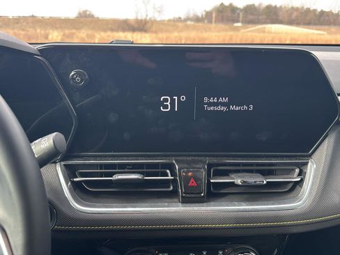 Used 2024 Chevrolet TrailBlazer ACTIV w/ Convenience Package image 15