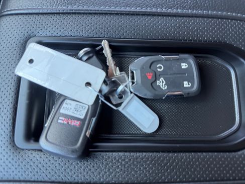 Used 2021 GMC Sierra 1500 Denali w/ Denali Ultimate Package image 31