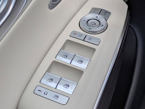 New 2026 Genesis GV70 2.5T Select AWD/4WD image 18