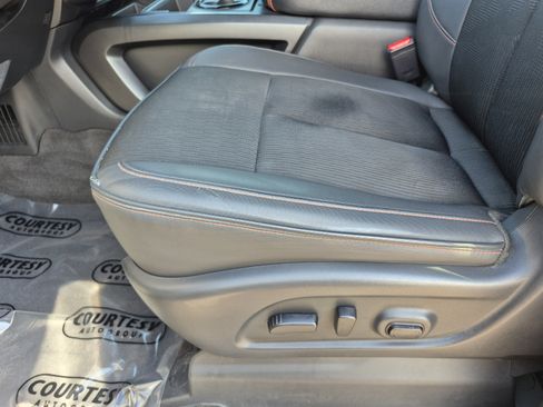 Used 2021 Nissan Titan PRO-4X w/ Off Road Protection Package AWD/4WD image 22