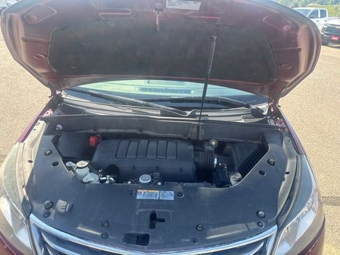 Used 2017 Chevrolet Traverse LT AWD/4WD image 32