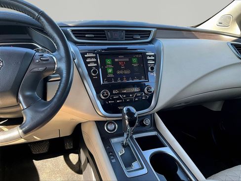 Used 2023 Nissan Murano Platinum AWD/4WD image 9