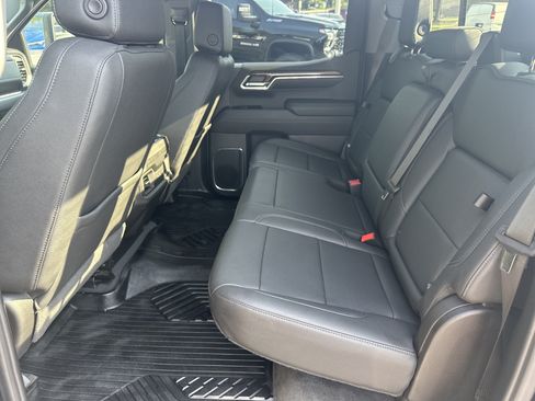 Used 2024 Chevrolet Silverado 1500 RST w/ Convenience Package II AWD/4WD image 20