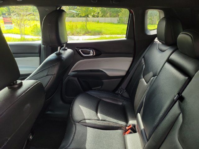Used 2024 Jeep Compass Limited AWD/4WD image 14