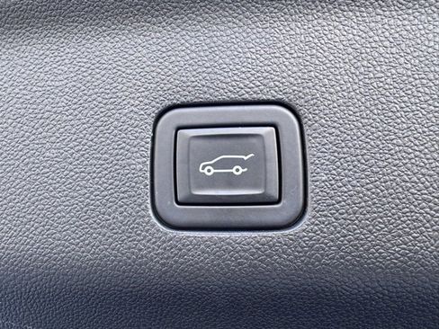 Used 2024 GMC Yukon Denali Ultimate image 37