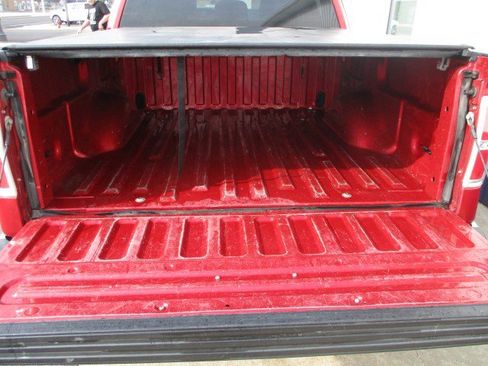 Used 2012 Ford F150 XLT w/ XLT Chrome Pkg image 8