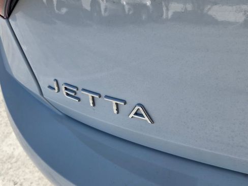 Certified 2024 Volkswagen Jetta Sport FWD image 11