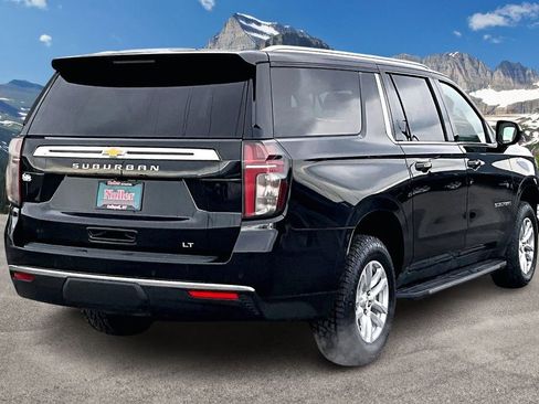 Used 2024 Chevrolet Suburban LT image 2