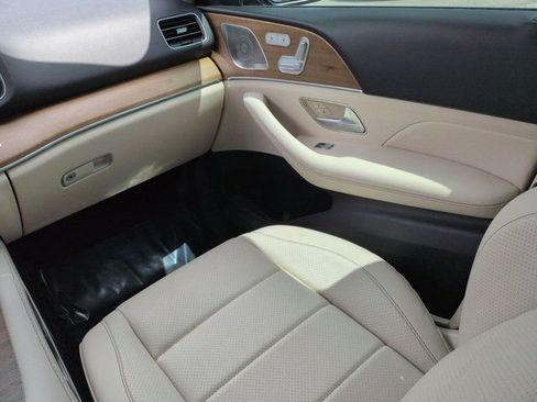 Certified 2021 Mercedes-Benz GLE 350 w/ Premium Package image 17