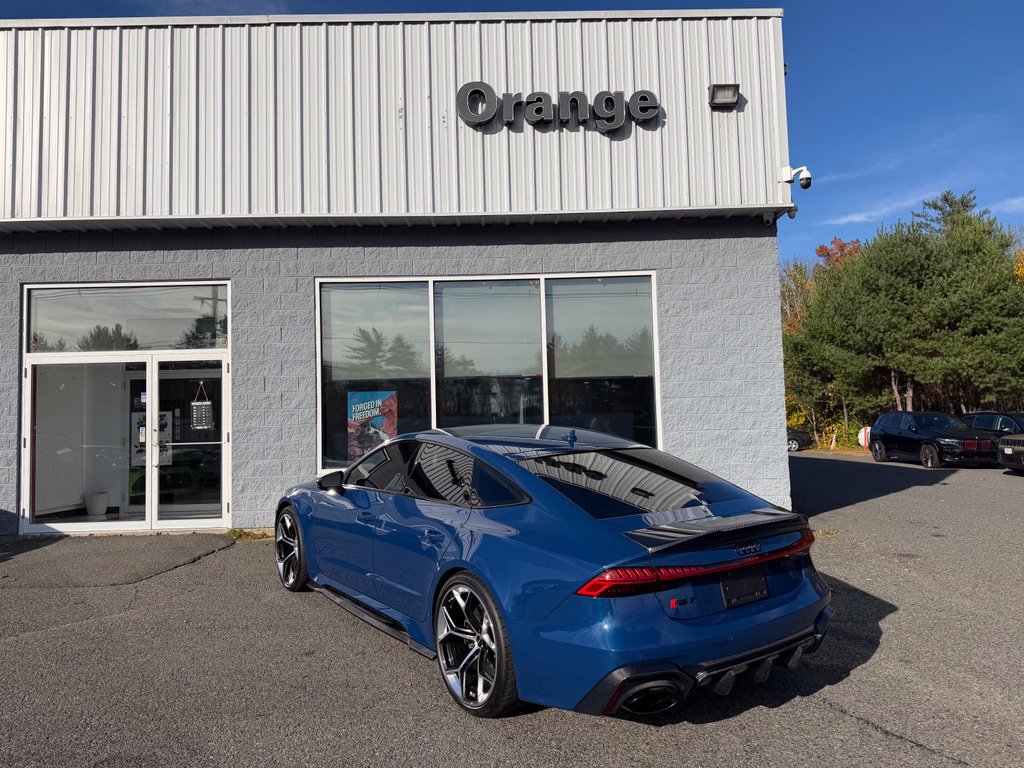 Used 2025 Audi RS 7 Performance w/ Black Optic Package AWD/4WD image 3