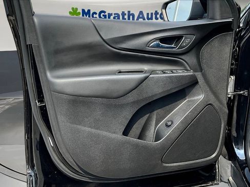 Used 2022 Chevrolet Equinox LT FWD image 23
