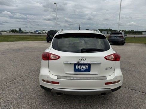 Used 2016 INFINITI QX50 AWD w/ Deluxe Touring Package image 8