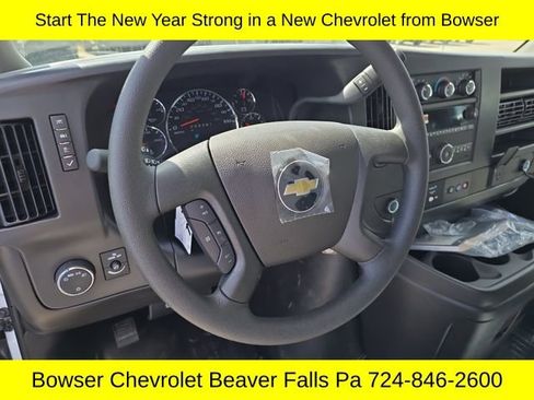 New 2025 Chevrolet Express 2500 Work Van w/ Driver Convenience Package image 8