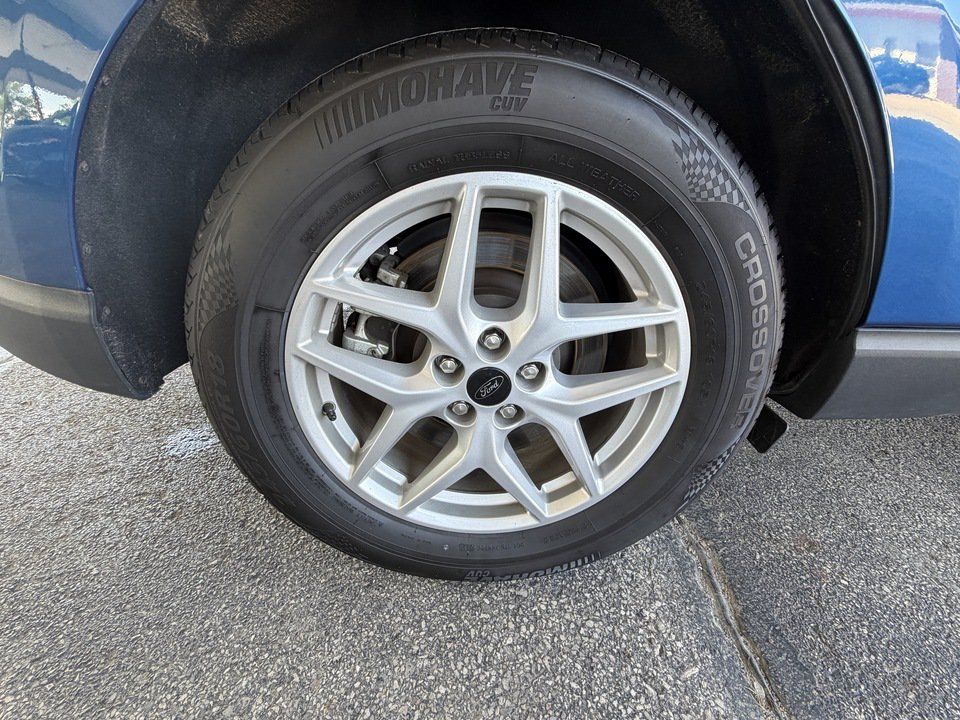 Used 2024 Ford Edge SEL w/ Cargo Accessory Package AWD/4WD image 24