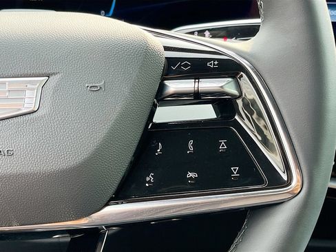 New 2027 Cadillac Optiq Luxury RWD image 19