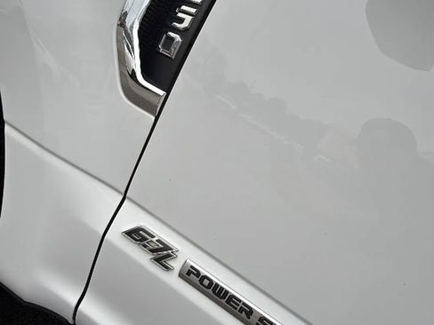 Used 2019 Ford F250 XLT image 8
