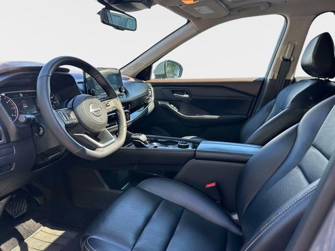 Used 2023 Nissan Rogue SL w/ SL Premium Package AWD/4WD image 13