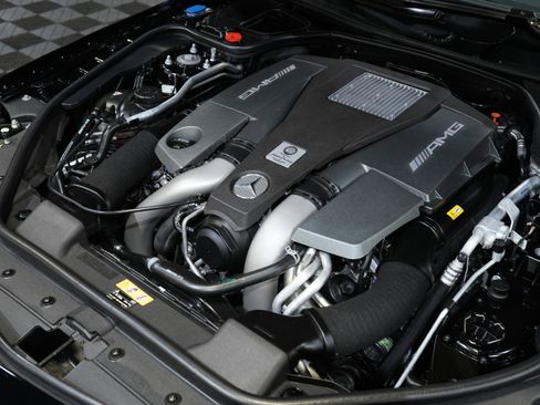 Used 2015 Mercedes-Benz SL 63 AMG image 47