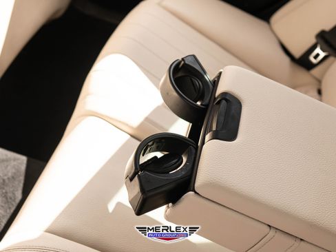 Used 2019 Mercedes-Benz E 300 4MATIC w/ Driver Assistance Package image 22