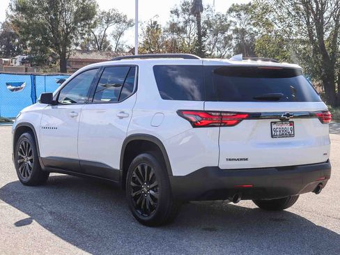 Used 2023 Chevrolet Traverse RS w/ LPO, Cargo Package image 7