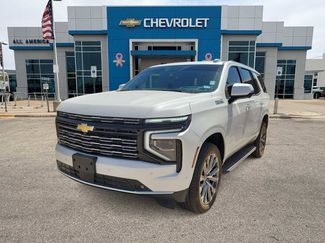 Used 2025 Chevrolet Tahoe High Country video 2