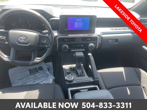 Certified 2026 Toyota Tacoma SR5 AWD/4WD image 23