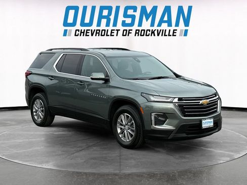Used 2023 Chevrolet Traverse LT AWD/4WD image 1