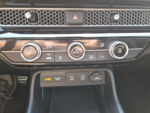 Used 2025 Honda Civic Sport image 19