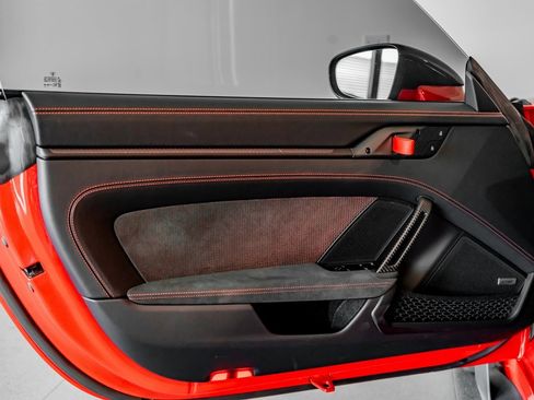 Certified 2025 Porsche 911 GT3 RS image 12