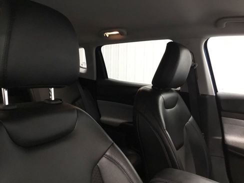 Used 2022 Jeep Compass Latitude w/ Convenience Group AWD/4WD image 22