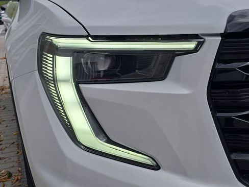 New 2026 GMC Acadia Elevation w/ Black Edition FWD image 10
