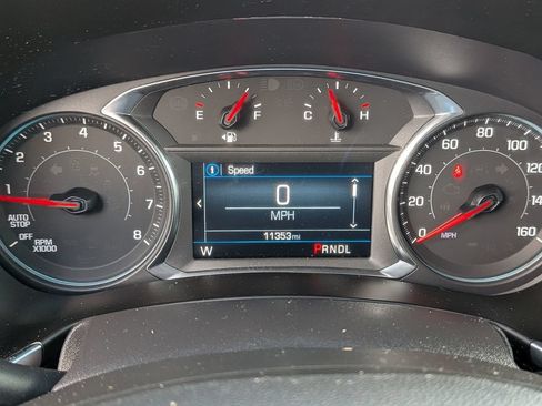 Used 2024 Chevrolet Equinox LT FWD image 18