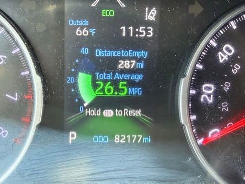 Used 2019 Toyota RAV4 XLE w/ Convenience Package AWD/4WD image 11