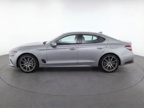 Used 2025 Genesis G70 2.5T AWD/4WD image 5
