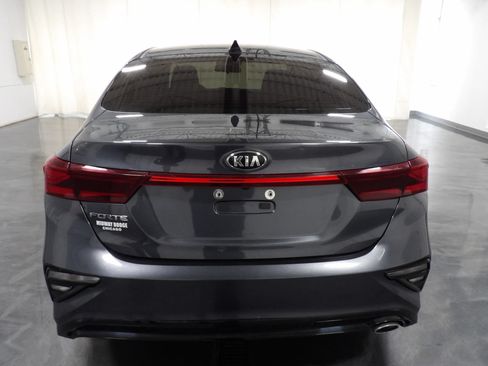 Used 2021 Kia Forte LXS FWD image 5