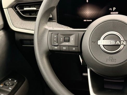 New 2026 Nissan Kicks S image 19