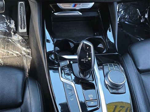 Used 2021 BMW X4 M40i w/ Premium Package image 32