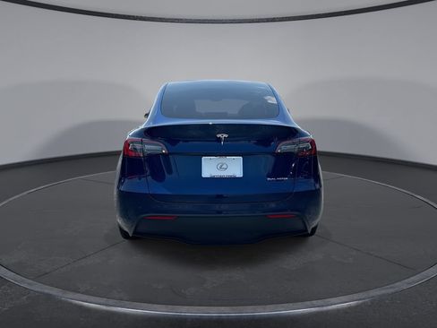 Used 2023 Tesla Model Y Long Range AWD/4WD image 15