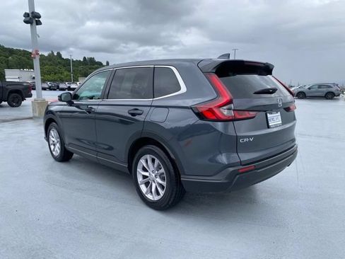 Certified 2024 Honda CR-V EX image 10