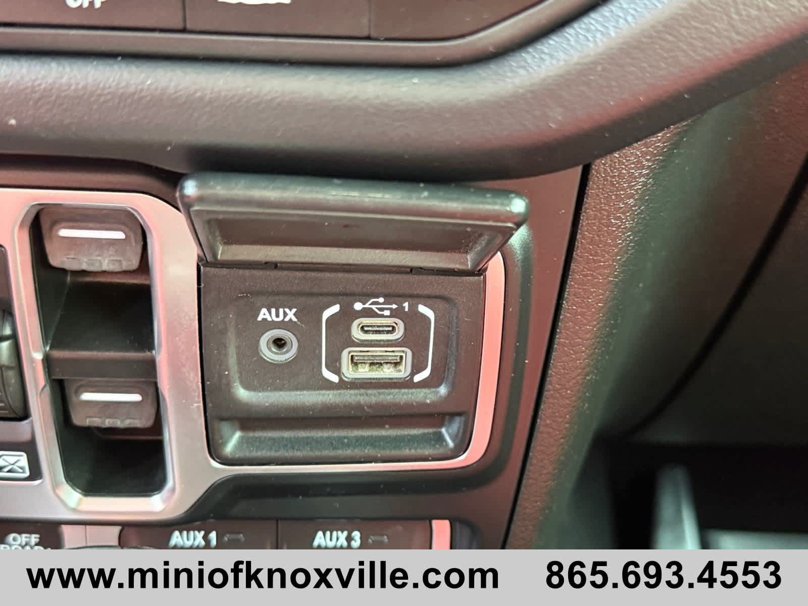 Used 2024 Jeep Wrangler Unlimited Rubicon 392 AWD/4WD image 29
