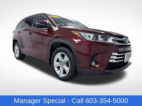 Used 2017 Toyota Highlander Limited AWD/4WD image 1
