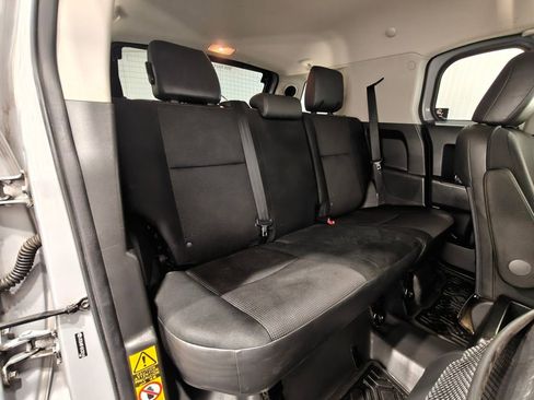 Used 2014 Toyota FJ Cruiser 4WD w/ Upgrade Package image 24