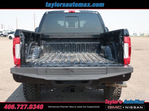 Used 2017 Ford F250 Platinum w/ Platinum Ultimate Package AWD/4WD image 43