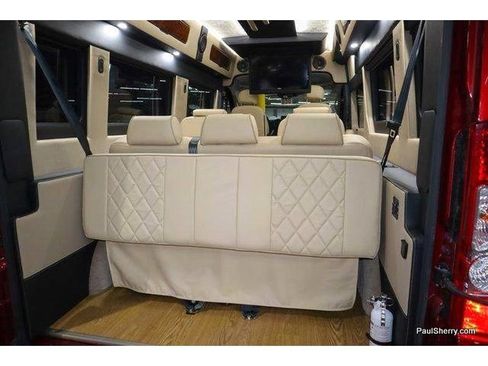Used 2023 RAM ProMaster 2500 w/ Premium Convenience Group (B) FWD image 8