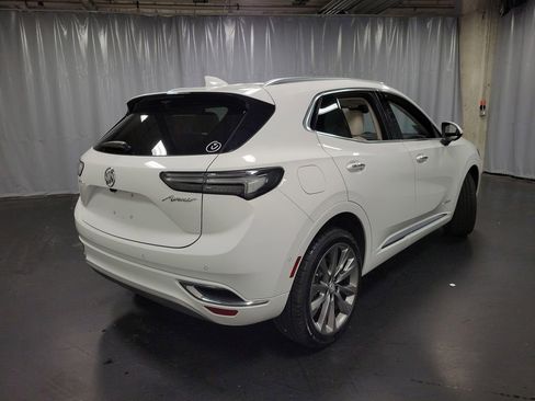 Used 2022 Buick Envision Avenir w/ Technology Package II FWD image 8