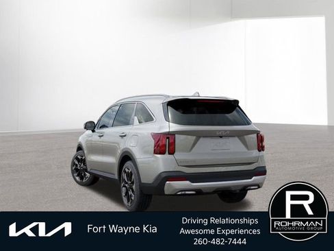 New 2026 Kia Sorento EX w/ EX Premium Package FWD image 5