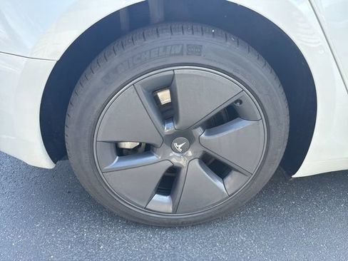 Used 2023 Tesla Model 3 Standard Range RWD image 19