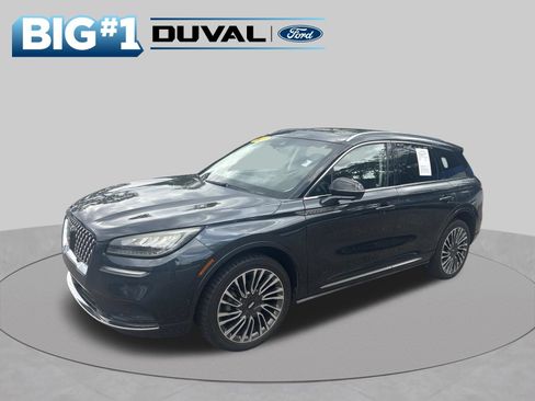 Used 2020 Lincoln Corsair Reserve FWD image 3