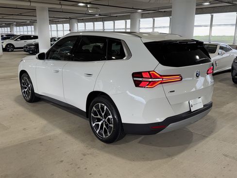 New 2026 BMW X3 xDrive30 w/ Premium Package AWD/4WD image 5