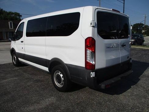 Used 2018 Ford Transit 150 XL RWD image 31
